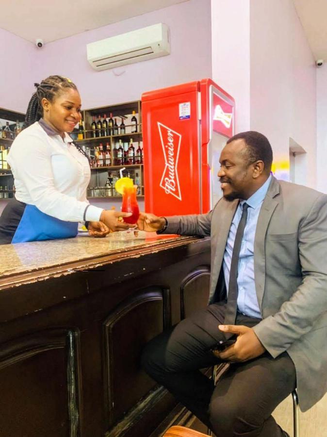 Swiss International Beland Hotel Owerri Extérieur photo