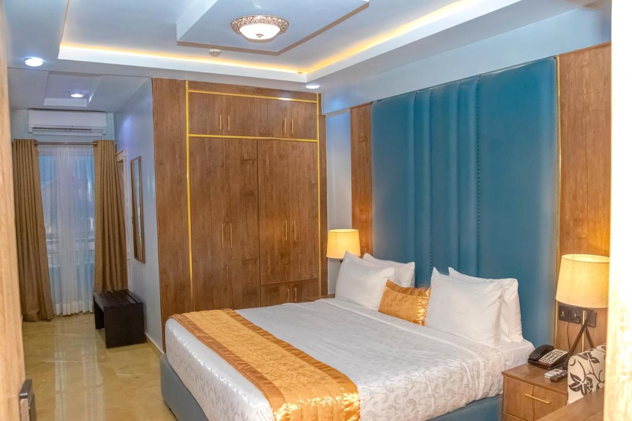 Swiss International Beland Hotel Owerri Extérieur photo